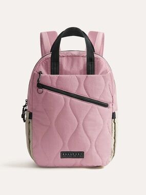 New BagSmart Paz 23L Backpack in Crepe Pink.